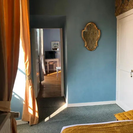 Manoir De Vilaines Pensjonat Varennes (Vienne)