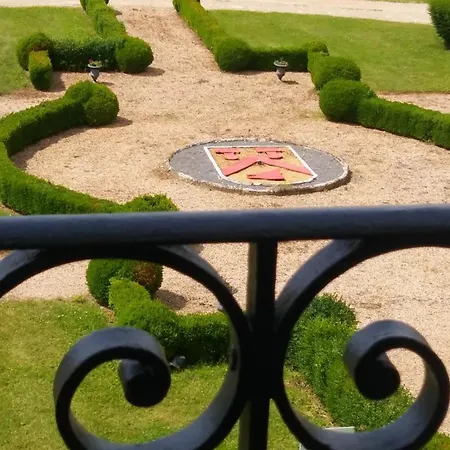 Manoir De Vilaines Pensjonat Varennes (Vienne)