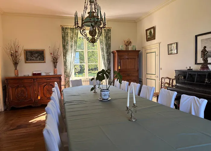 Manoir De Vilaines *