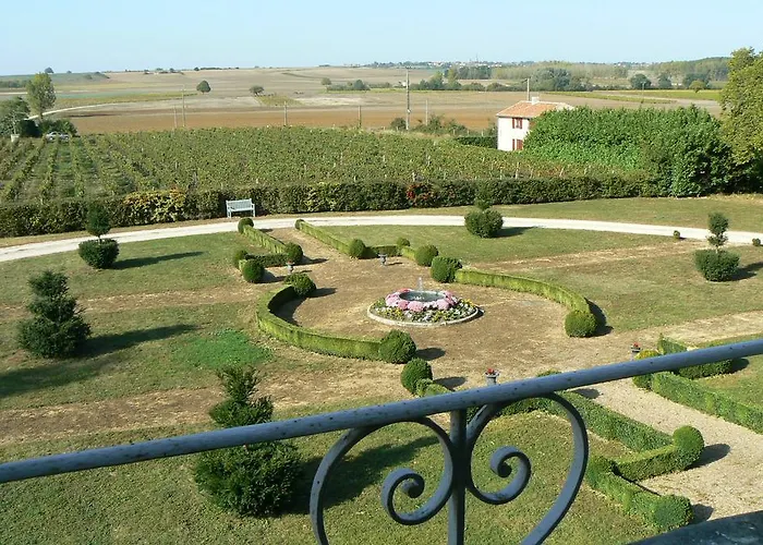 Manoir De Vilaines Guest house *